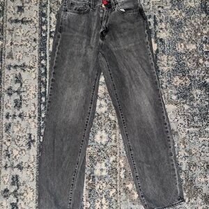 Grey Levi’s Jeans 28x32